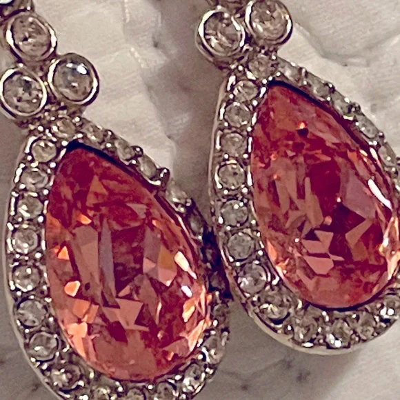 Givenchy teardrops rose pink earrings